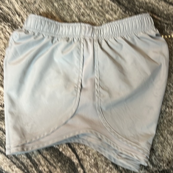 Nike Dri-Fit Shorts Size Small - Picture 4 of 7